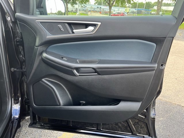 Certified 2024 Ford Edge SEL w/ Sport Appearance Package image 26