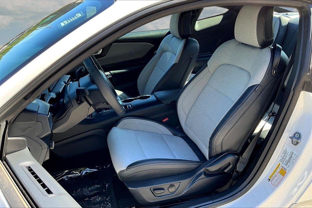 Certified 2024 Ford Mustang Coupe RWD image 22
