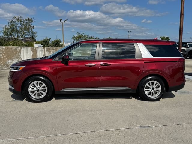 Used 2022 Kia Carnival LX FWD image 8