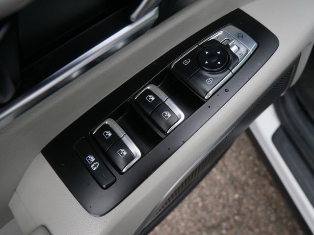 Used 2022 Kia Telluride EX w/ EX Premium Package AWD/4WD image 14