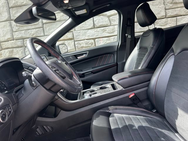 Certified 2024 Ford Edge ST-Line AWD/4WD image 8