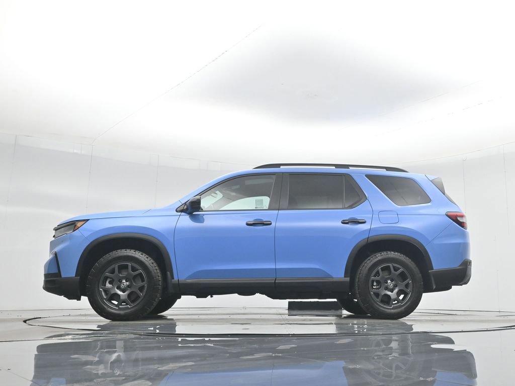 Used 2024 Honda Pilot TrailSport image 21