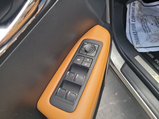 Used 2021 Lexus RX 350L FWD w/ Premium Package image 11