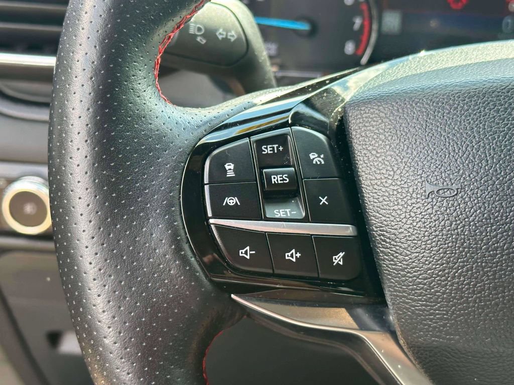 Certified 2023 Ford Explorer ST-Line AWD/4WD image 23