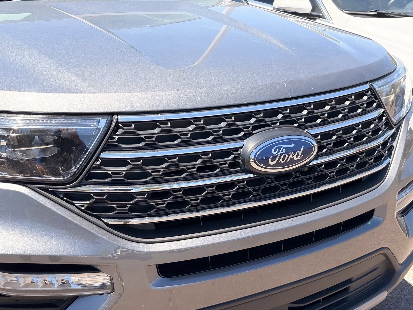 Certified 2022 Ford Explorer XLT w/ Equipment Group 202A RWD image 4