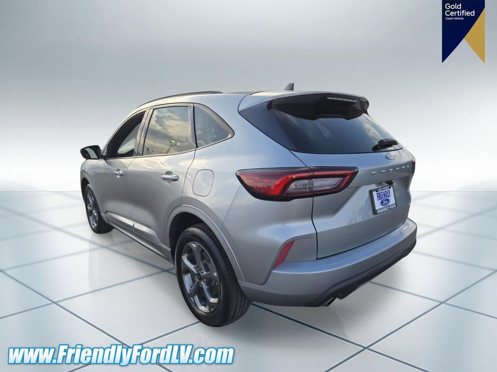 Certified 2024 Ford Escape ST-Line AWD/4WD image 4