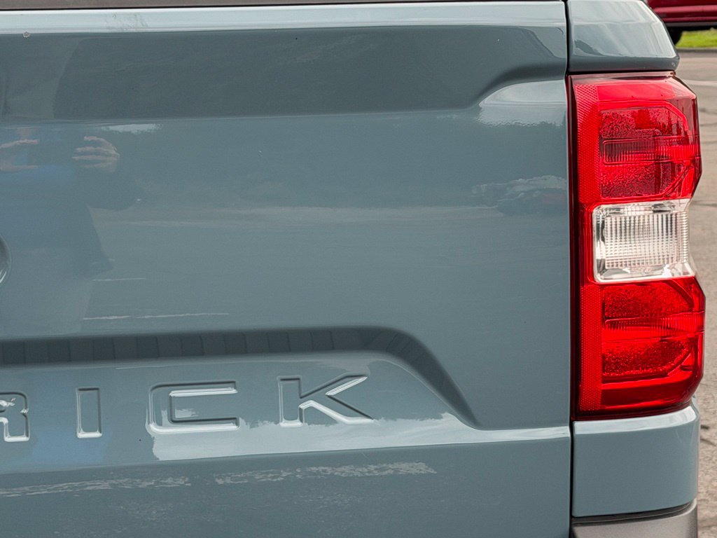 Certified 2023 Ford Maverick XL FWD image 11