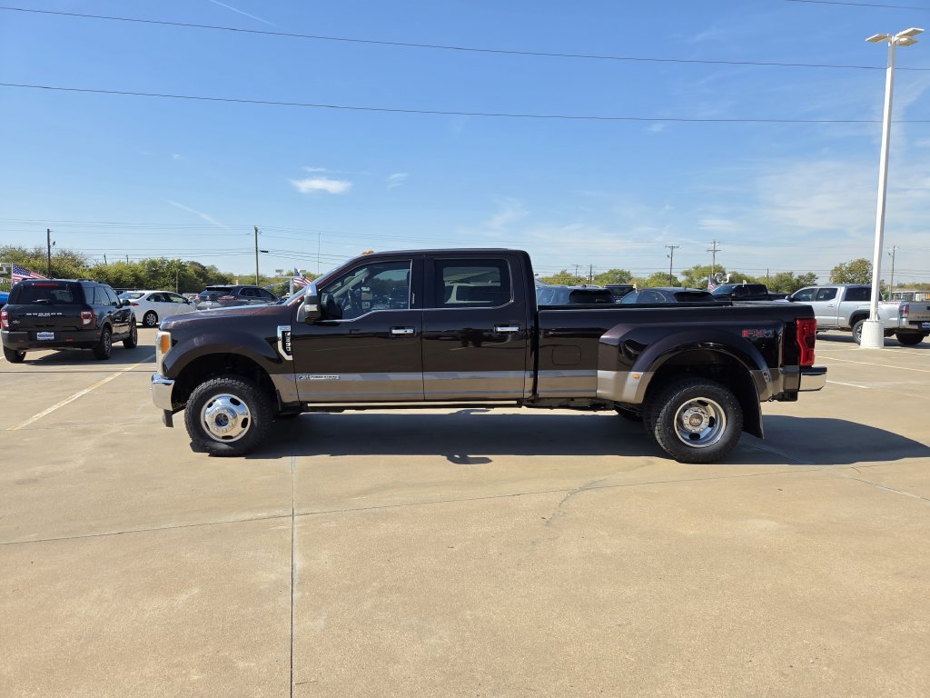 Certified 2019 Ford F350 King Ranch w/ King Ranch Ultimate Package AWD/4WD image 4