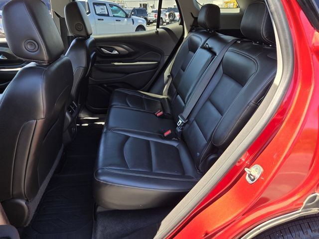 Used 2022 GMC Terrain SLT w/ LPO, Floor Liner Package AWD/4WD image 12