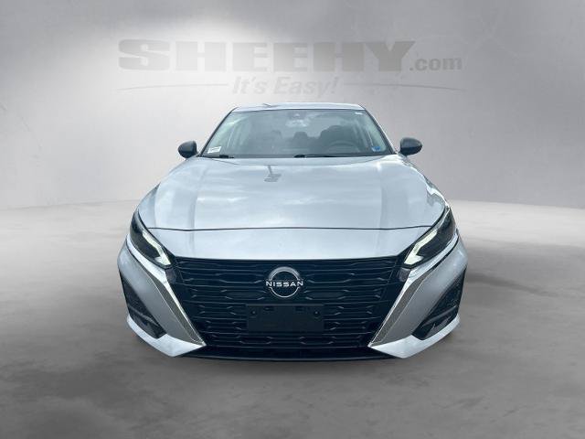 Used 2024 Nissan Altima 2.5 SV FWD image 17