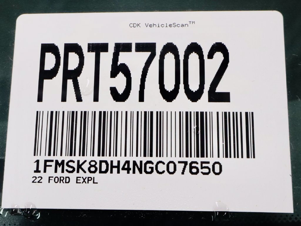 Certified 2022 Ford Explorer XLT w/ Equipment Group 202A AWD/4WD image 33