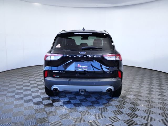 Certified 2022 Ford Escape Titanium w/ Class II Trailer Tow Package image 7