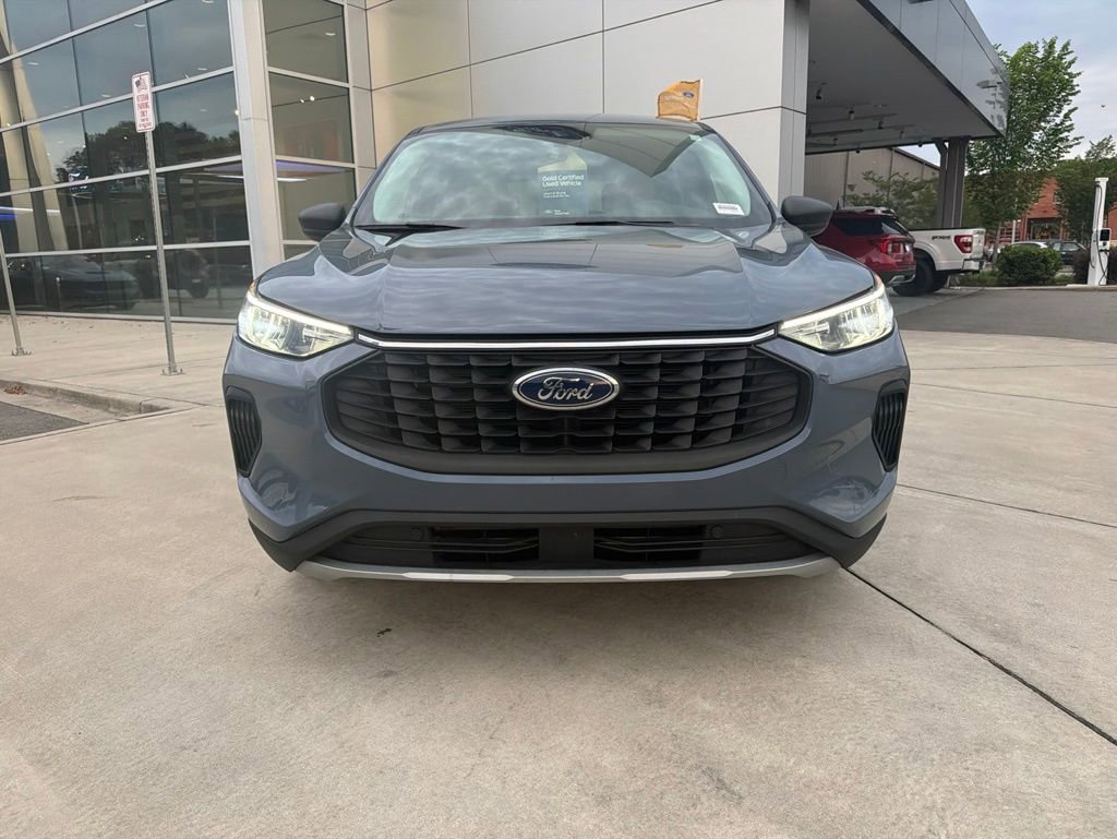 Certified 2024 Ford Escape Active FWD image 2