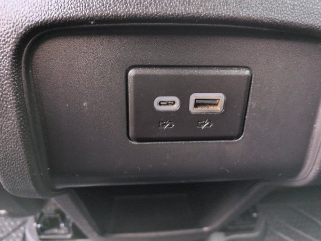Used 2025 Chevrolet Blazer LT AWD/4WD image 25