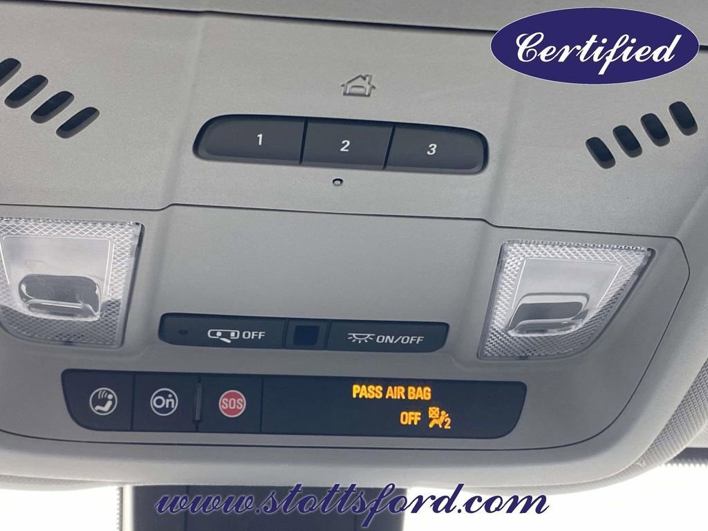 Used 2023 GMC Terrain SLT w/ Tech Package image 30