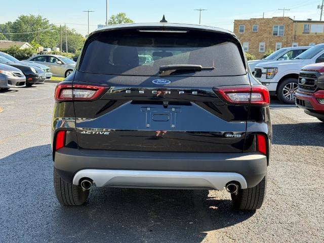 Certified 2023 Ford Escape Active AWD/4WD image 6