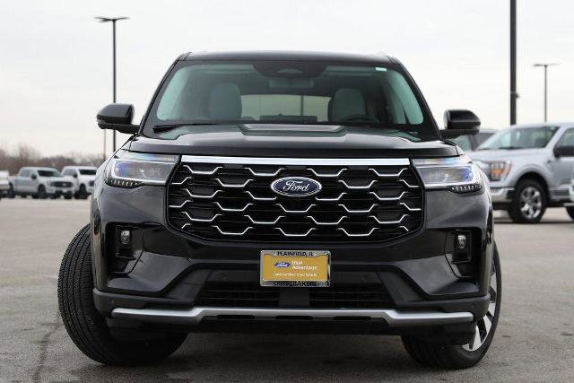Certified 2025 Ford Explorer Platinum w/ LUX Leather Package AWD/4WD image 2