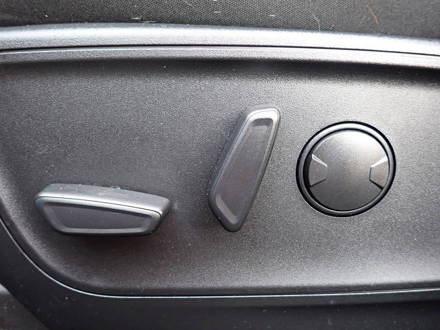 Certified 2023 Ford Escape Active AWD/4WD image 23