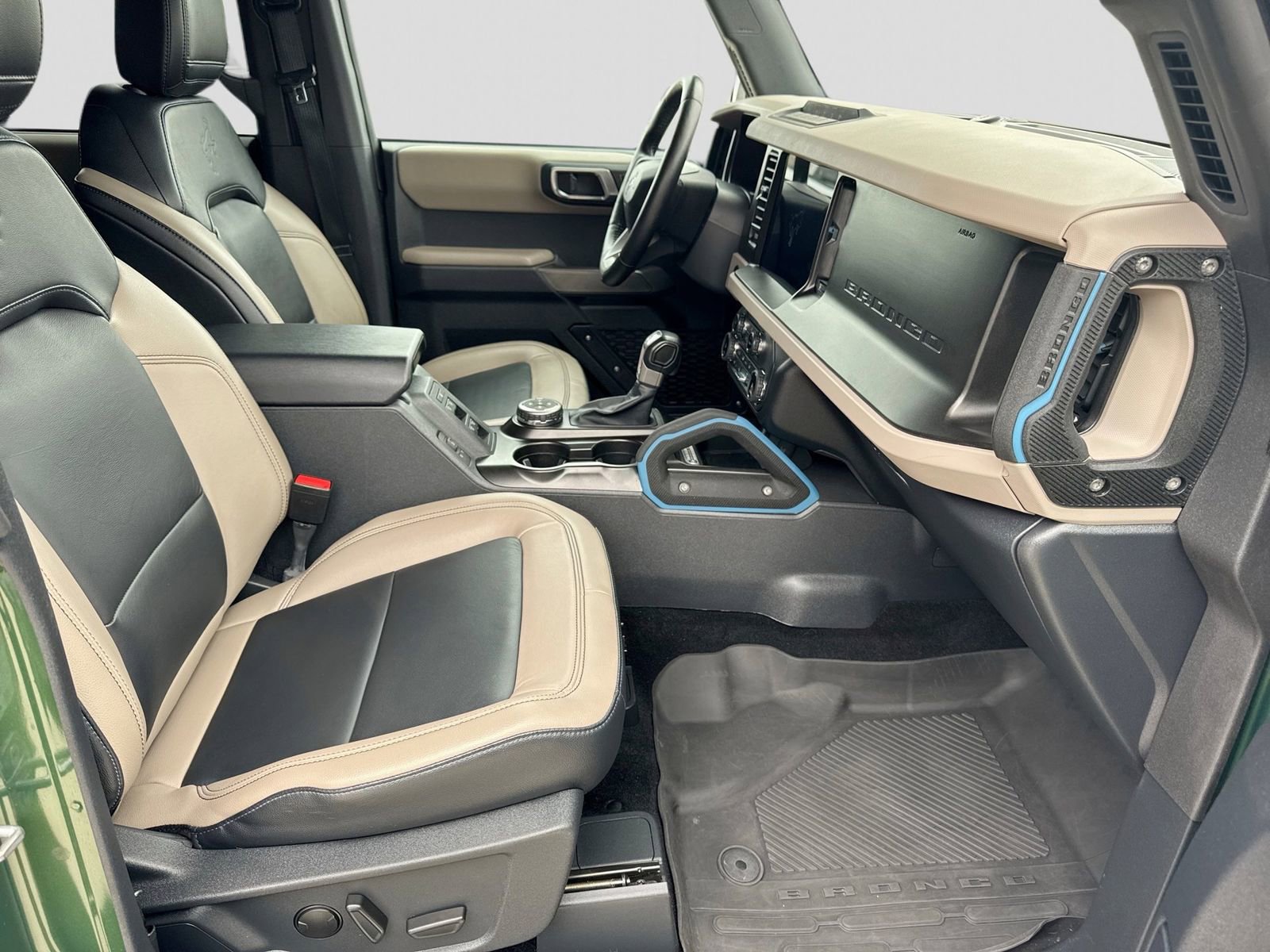 Certified 2022 Ford Bronco Wildtrak AWD/4WD image 25