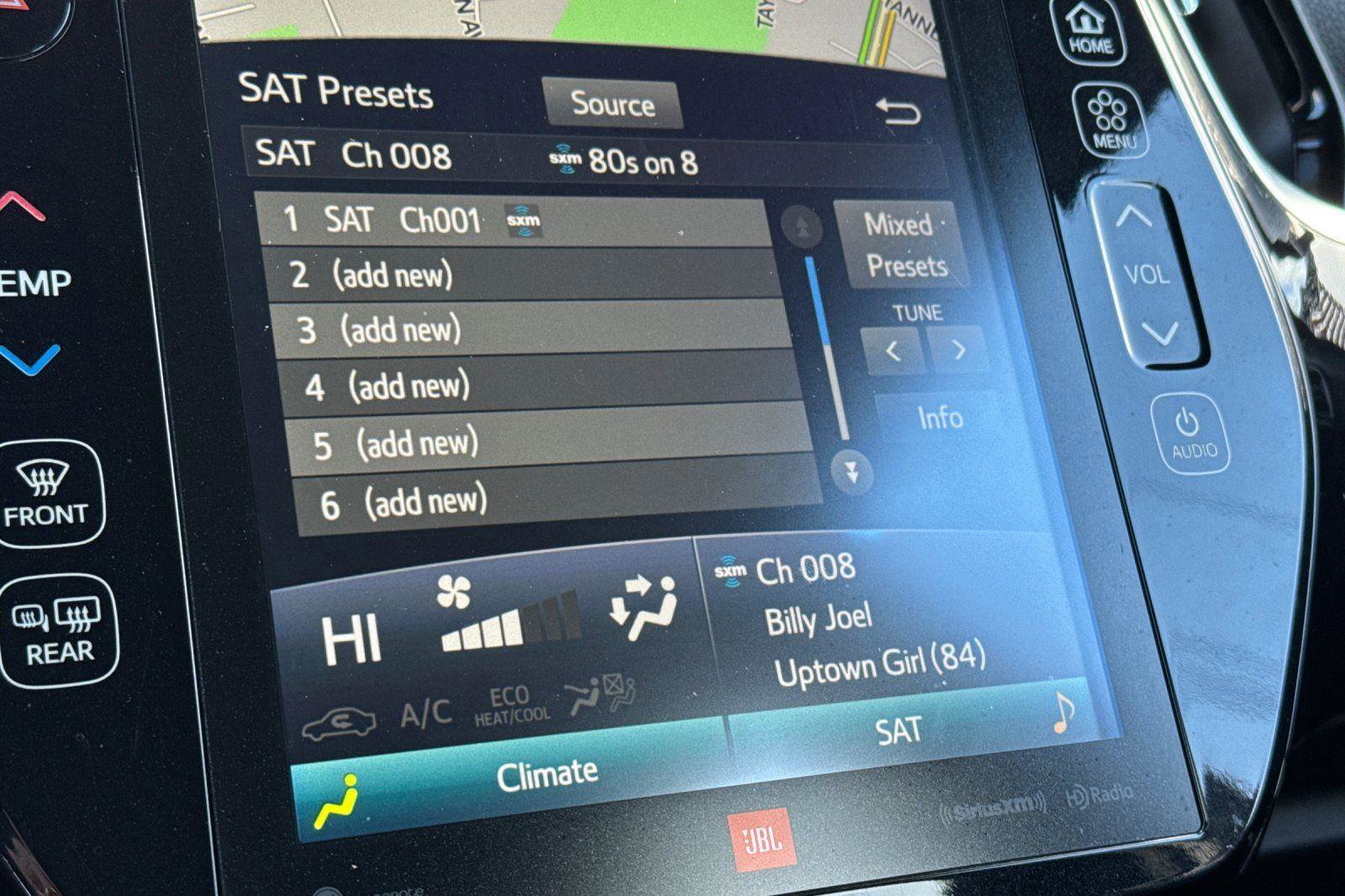 Used 2022 Toyota Prius Prime Limited image 21