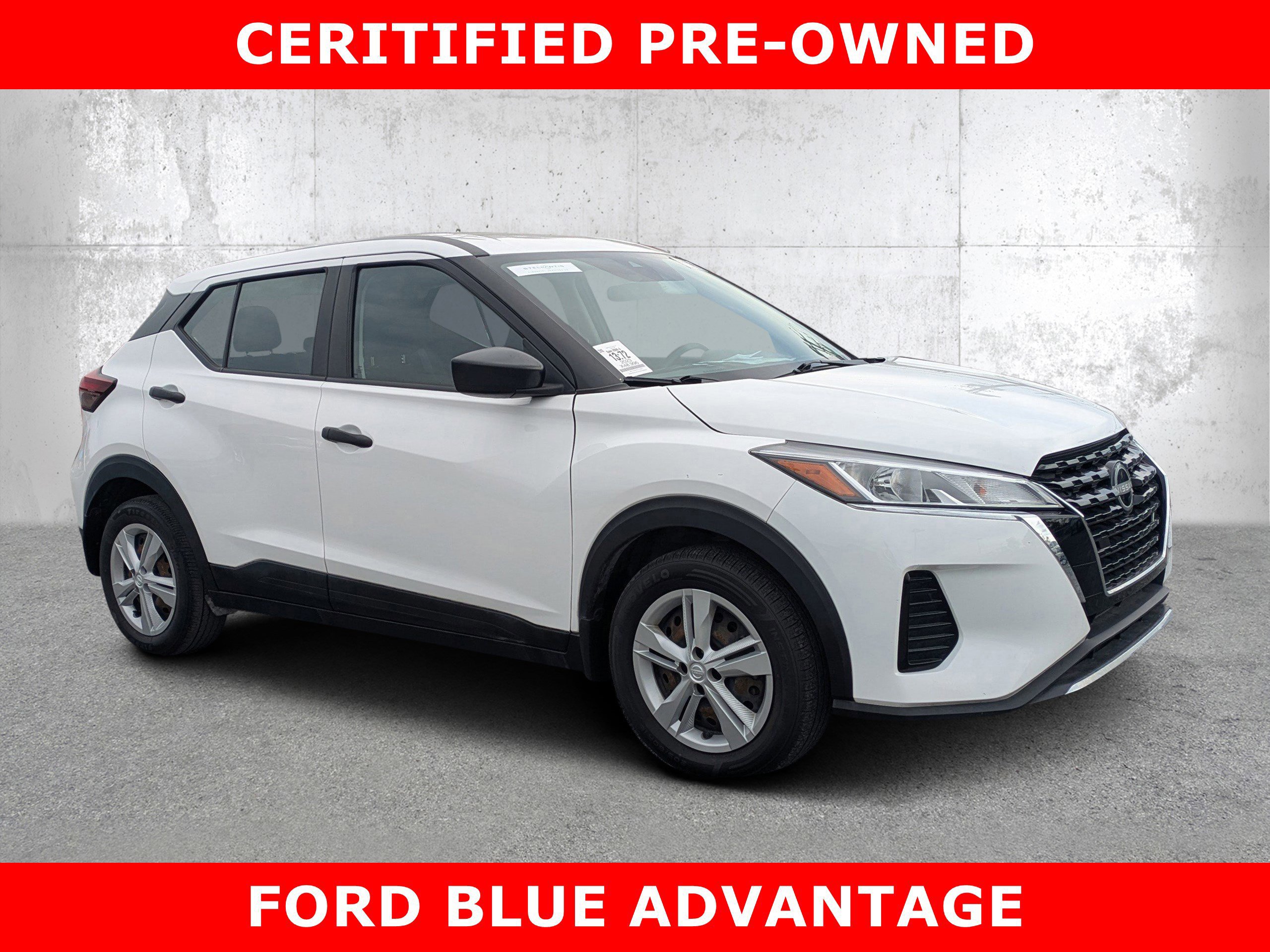 Used 2023 Nissan Kicks S image 7