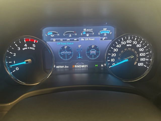 Certified 2019 Ford F350 Platinum w/ Platinum Ultimate Package AWD/4WD image 18