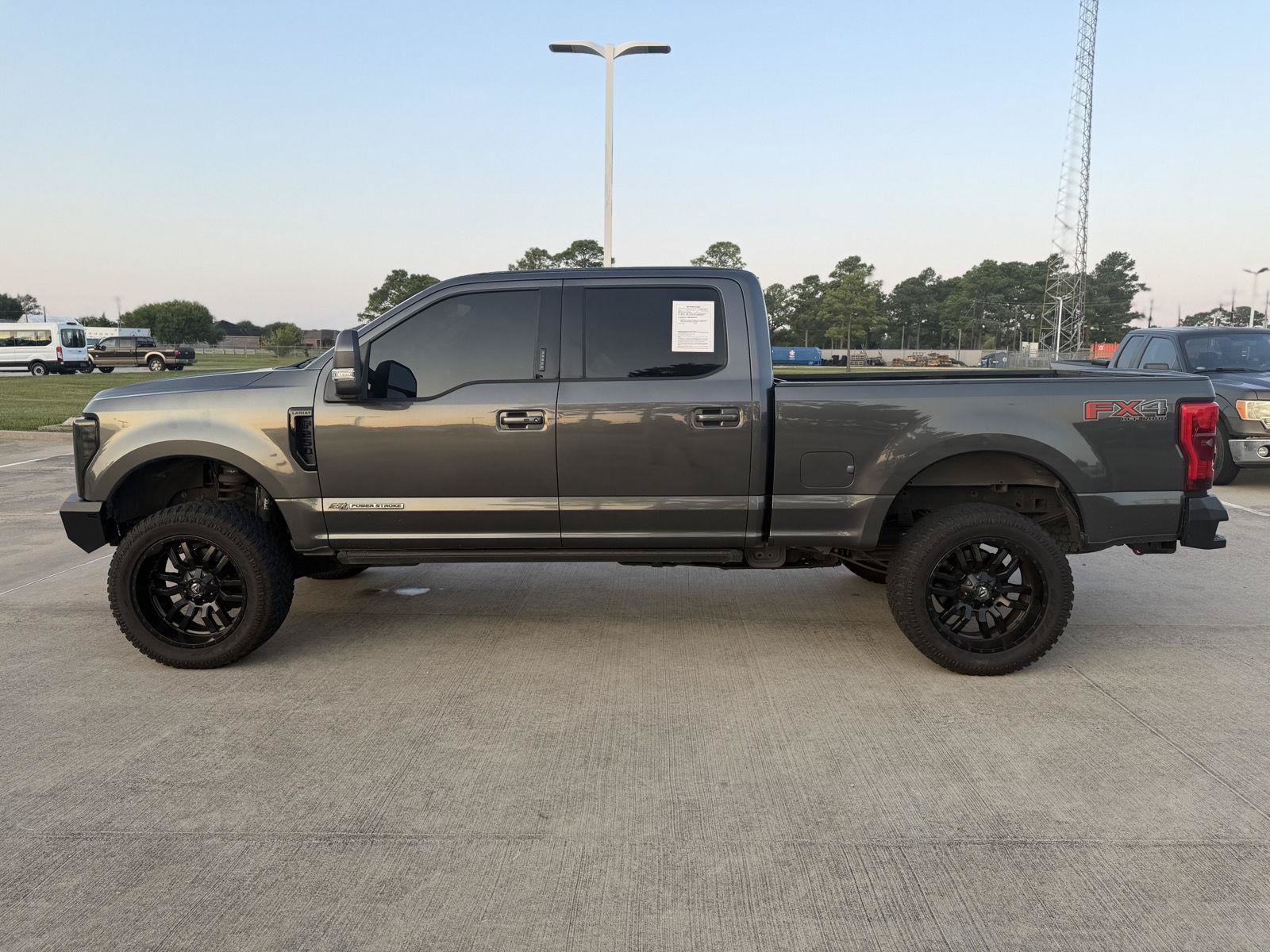 Certified 2017 Ford F250 Lariat w/ Lariat Ultimate Package AWD/4WD image 9
