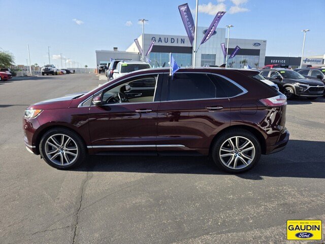 Certified 2019 Ford Edge Titanium w/ Equipment Group 301A FWD image 4