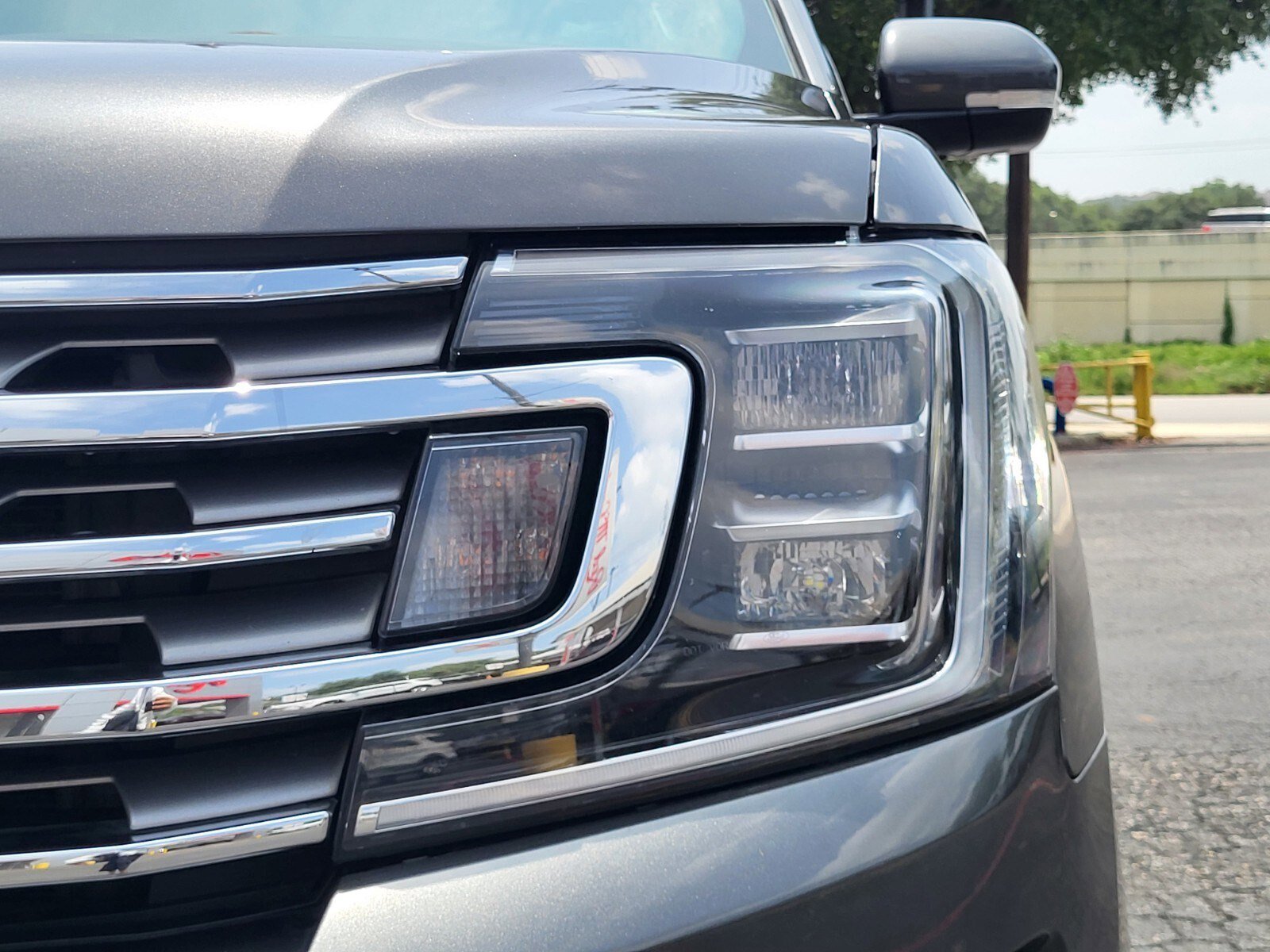 Certified 2021 Ford Expedition Max Limited RWD image 11