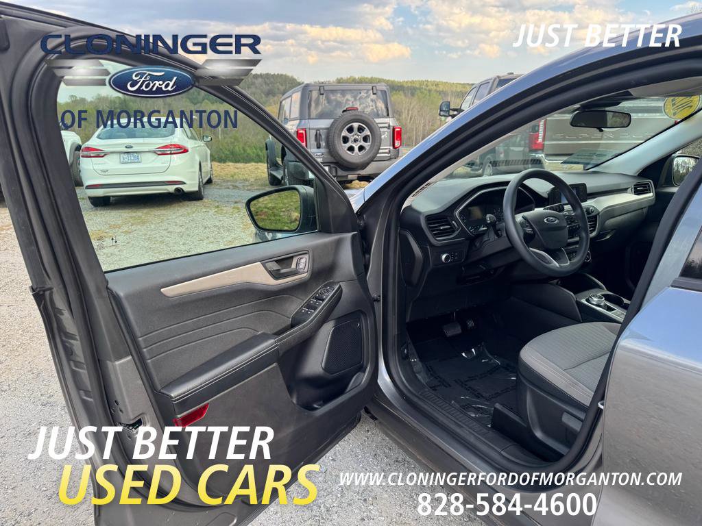 Certified 2022 Ford Escape S image 11