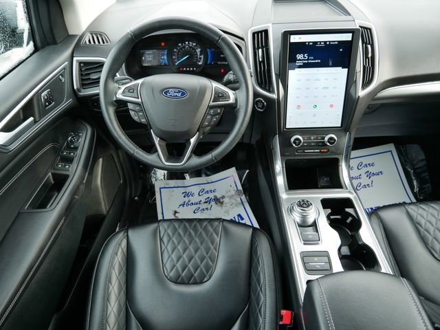 Certified 2024 Ford Edge Titanium AWD/4WD image 9