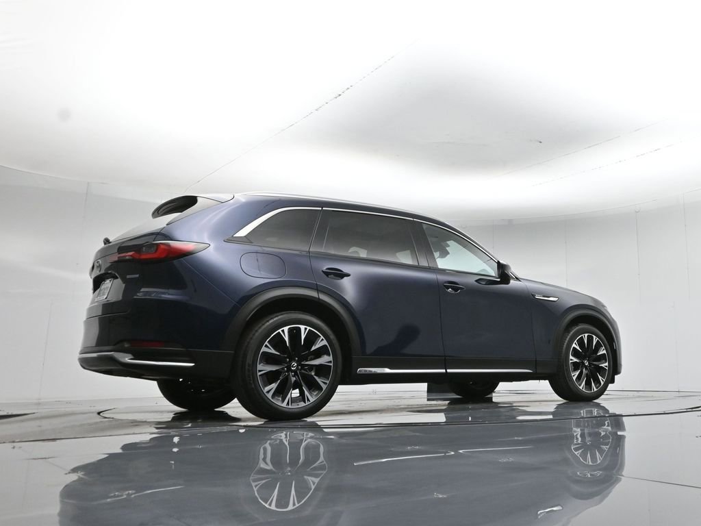 Used 2024 MAZDA CX-90 Plug-In Hybrid w/ Premium Plus image 16