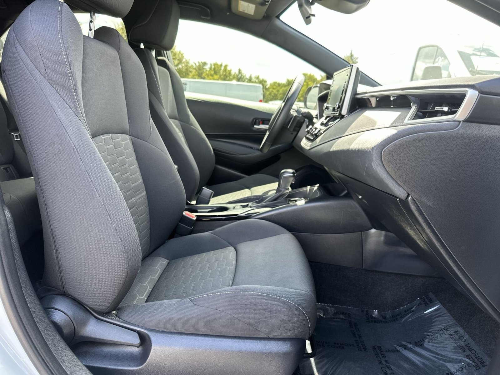 Used 2022 Toyota Corolla SE FWD image 27