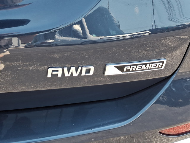Used 2018 Chevrolet Equinox Premier AWD/4WD image 30