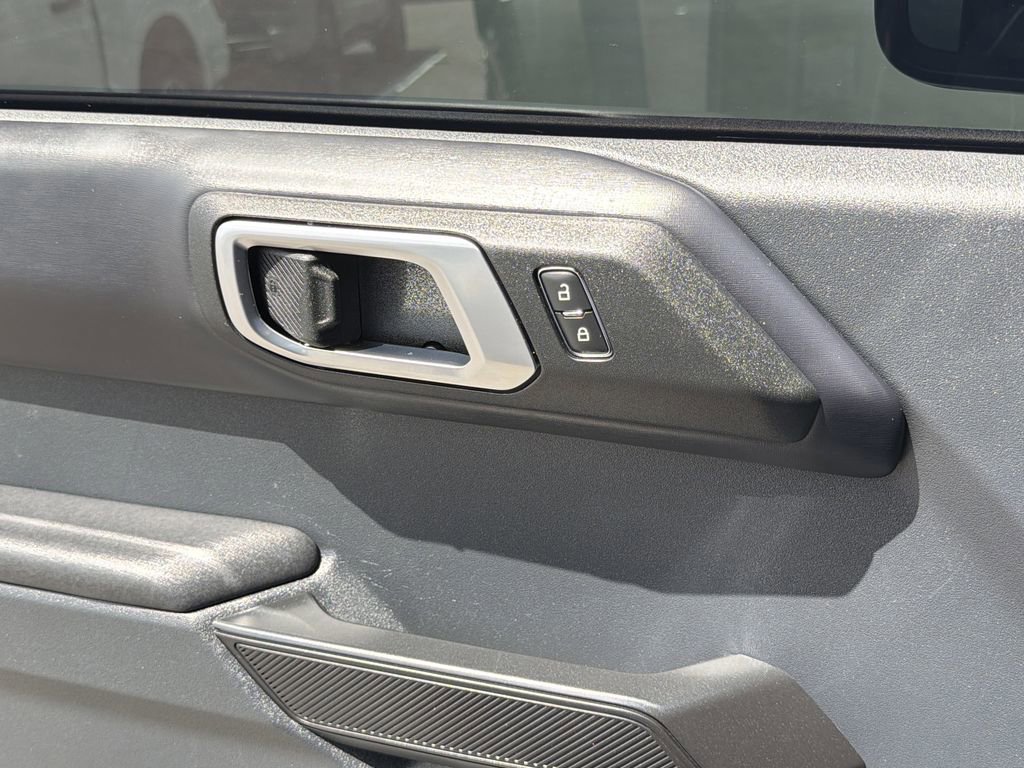 Certified 2025 Ford Bronco Badlands w/ Sasquatch Package image 19