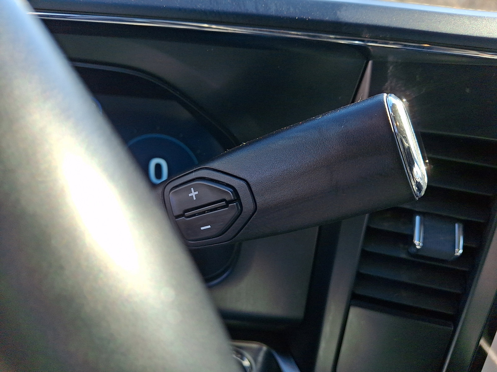 Certified 2024 Ford F350 Lariat w/ Chrome Package image 22