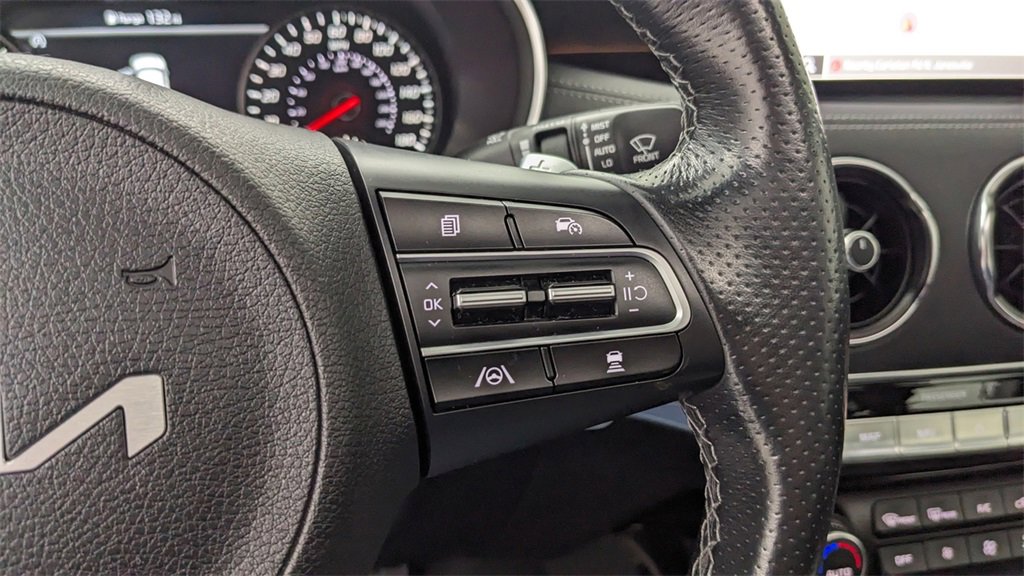 Used 2023 Kia Stinger GT2 image 33