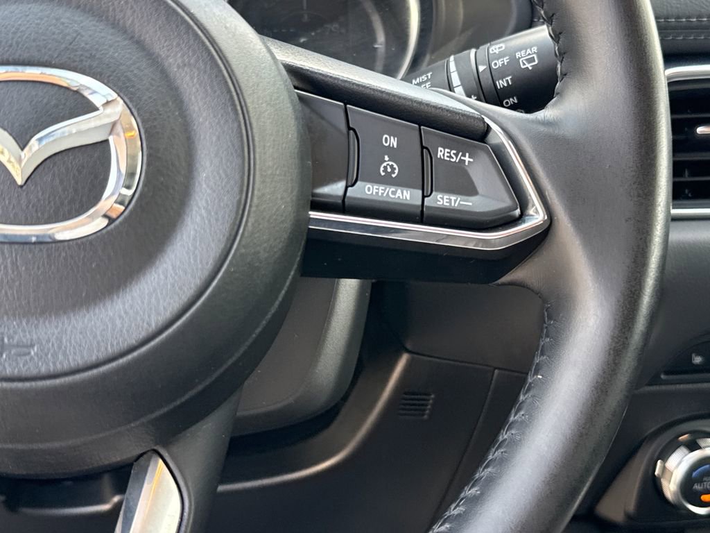 Used 2017 MAZDA CX-5 Touring w/ Preferred Equipment Package FWD image 15