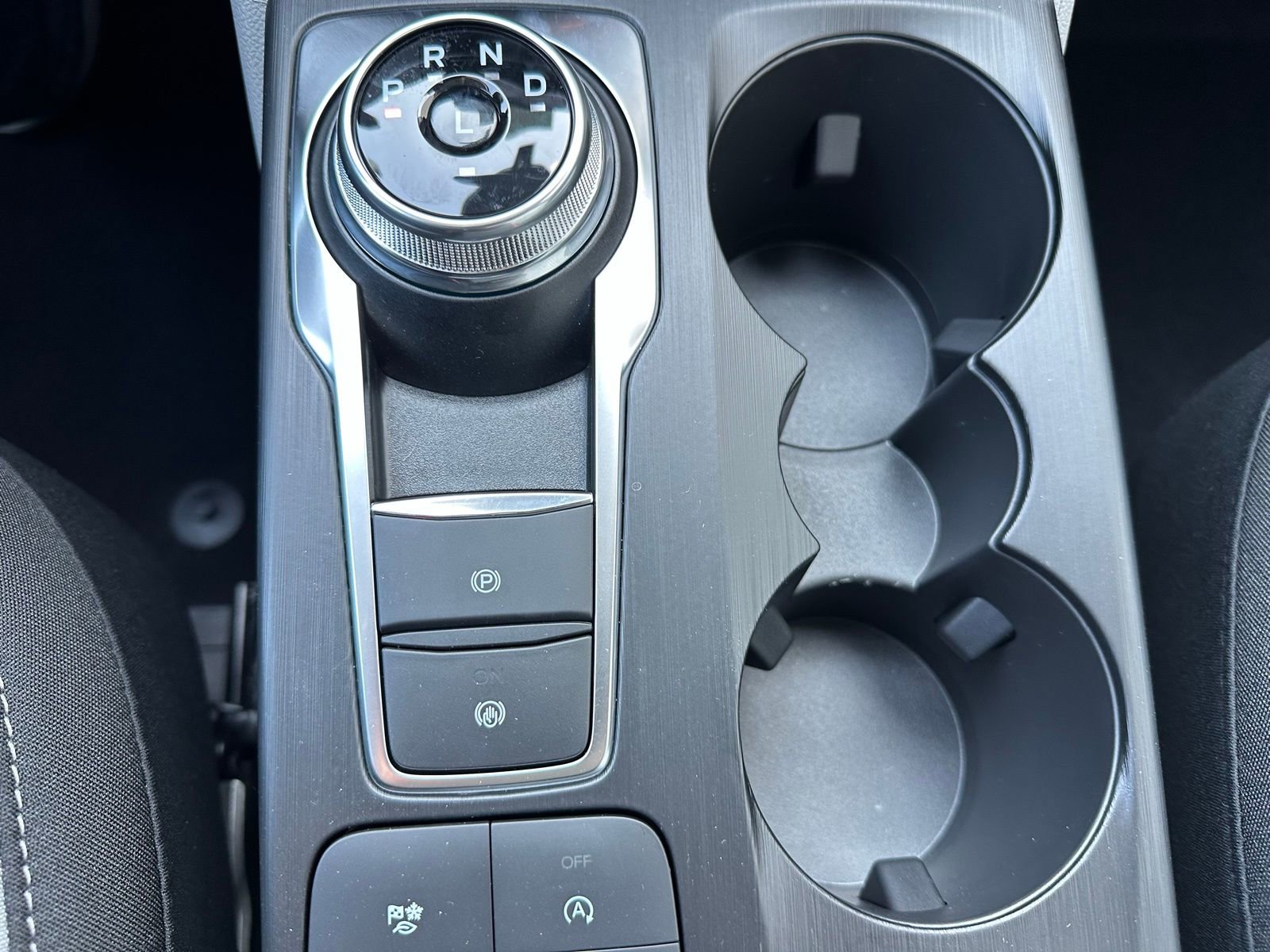 Certified 2025 Ford Escape Active FWD image 18