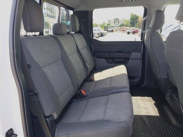 Certified 2025 Ford F250 XL w/ XL Chrome Package AWD/4WD image 22