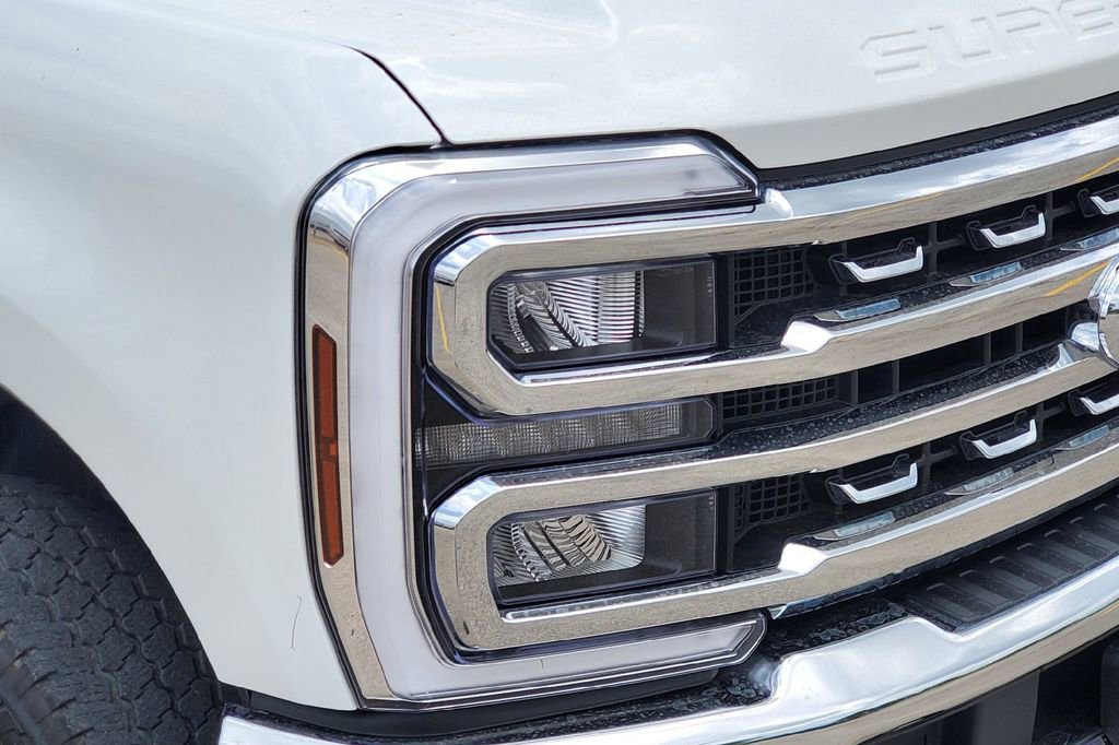 Certified 2024 Ford F250 Lariat AWD/4WD image 27