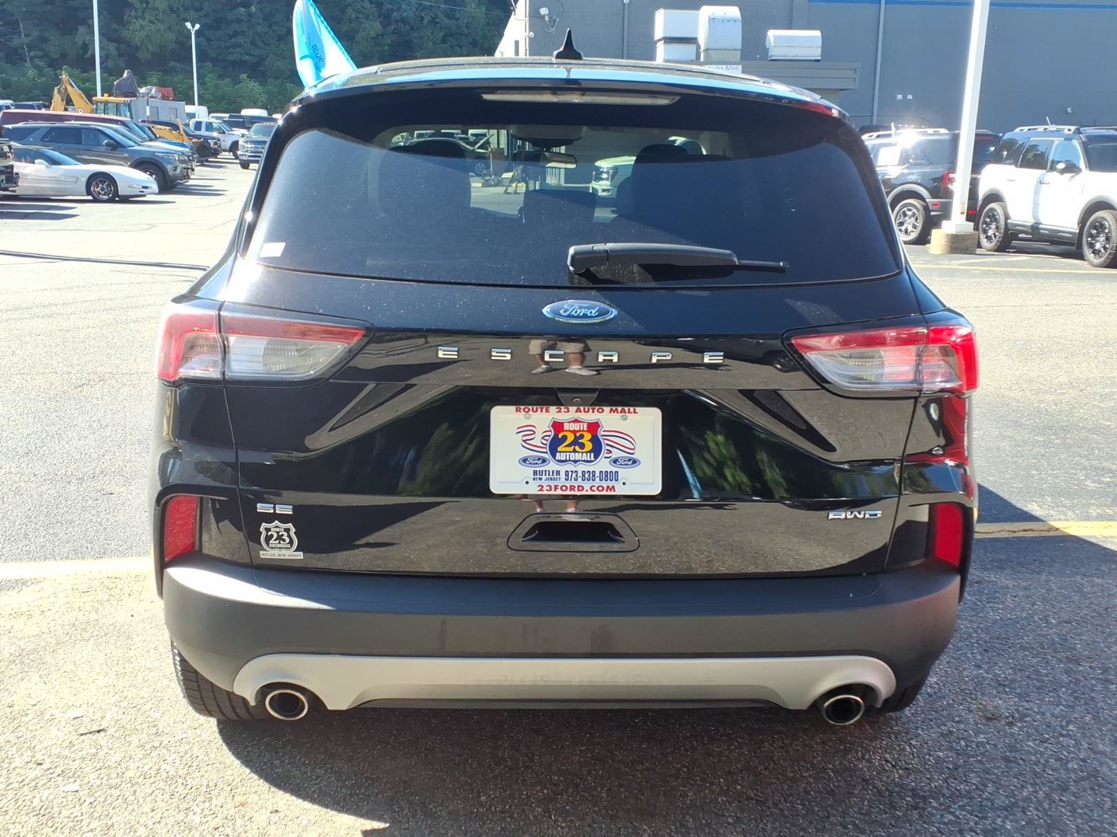 Certified 2022 Ford Escape SE w/ Convenience Package AWD/4WD image 7