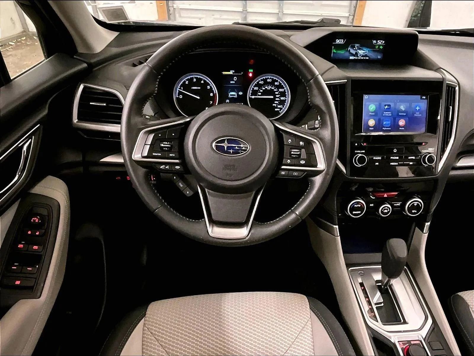 Used 2022 Subaru Forester Premium AWD/4WD image 5