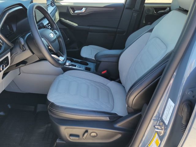 Certified 2024 Ford Escape Platinum w/ Premium Technology Package image 7