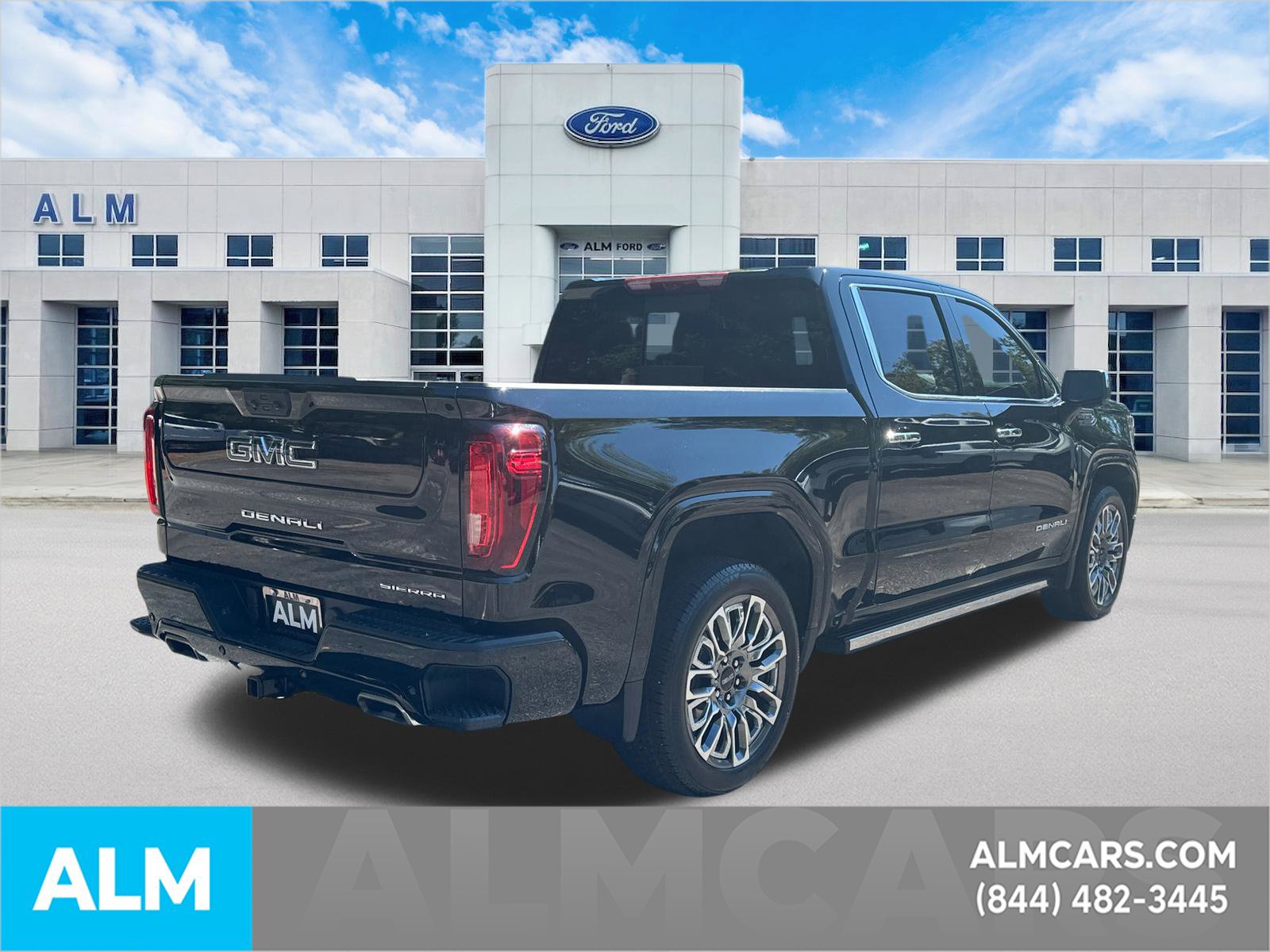 Used 2026 GMC Sierra 1500 Denali Ultimate AWD/4WD image 5