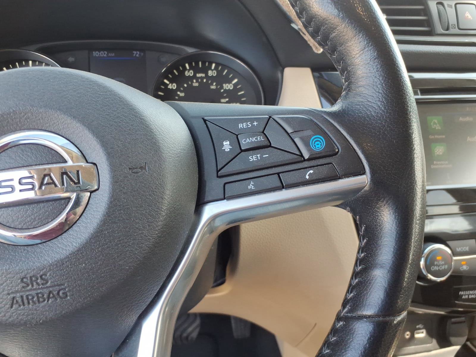 Used 2020 Nissan Rogue SV w/ Sun & Sound Touring Package FWD image 18