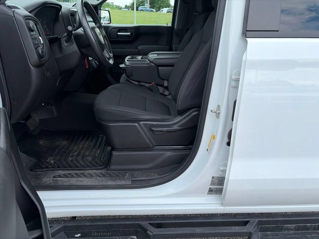 Used 2021 Chevrolet Silverado 1500 Custom Trail Boss AWD/4WD image 9