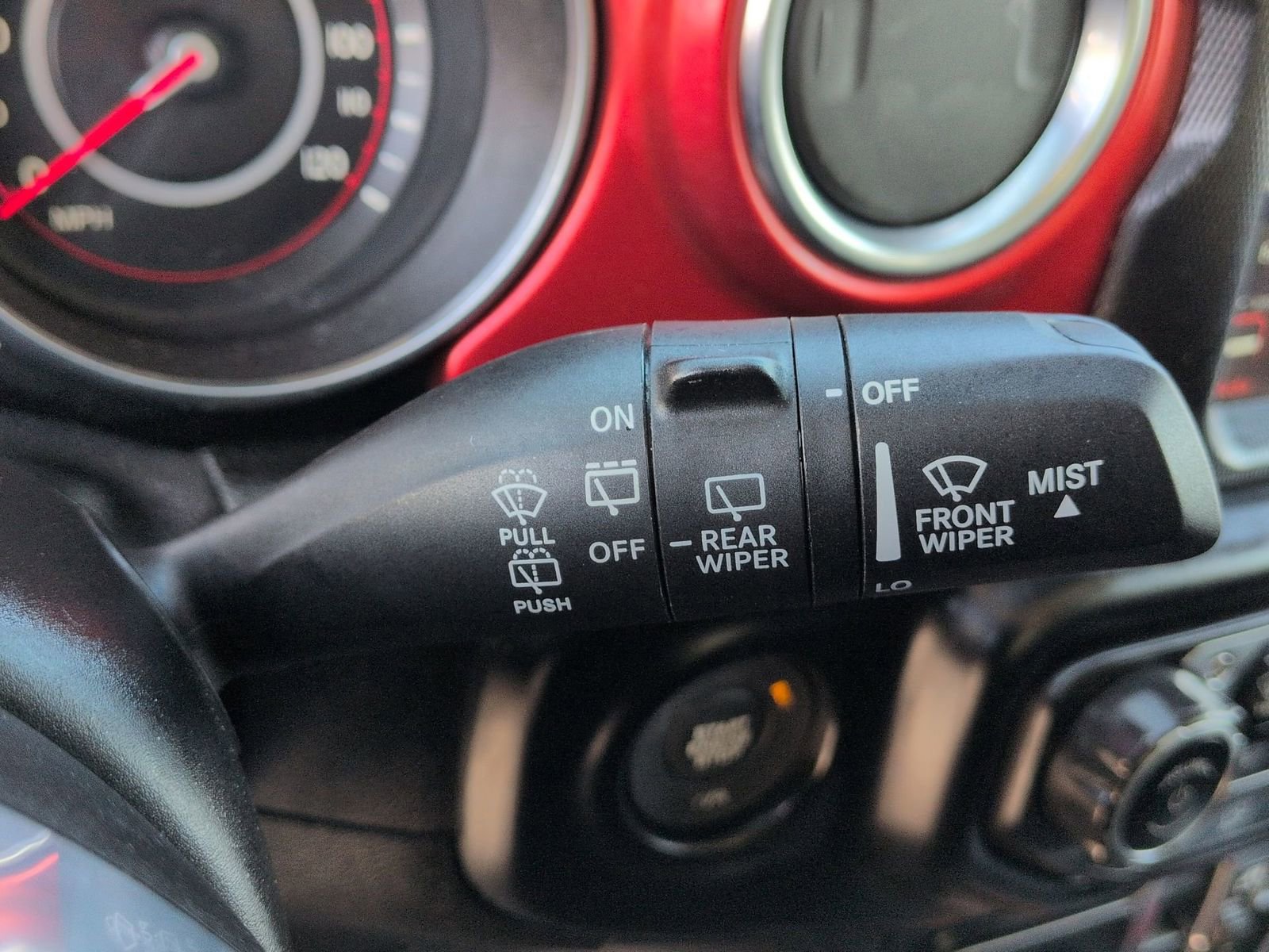 Used 2021 Jeep Wrangler Unlimited Rubicon w/ Uconnect 4C Nav & Sound Group image 32