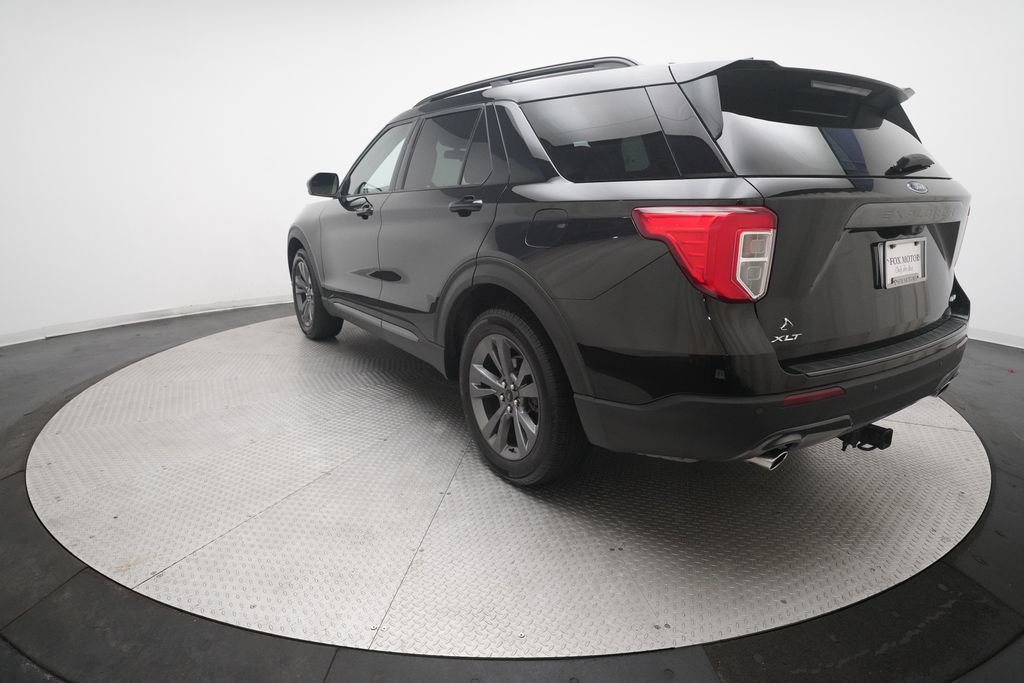 Certified 2022 Ford Explorer XLT w/ XLT Sport Appearance Package AWD/4WD image 37