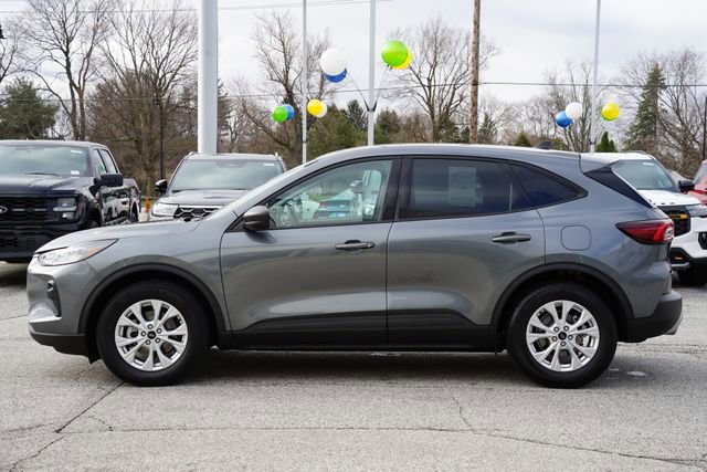 Certified 2025 Ford Escape Active image 2